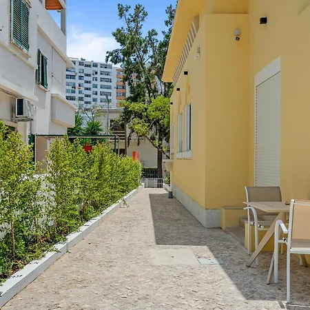 Πανσιόν Urban Bliss Boutique