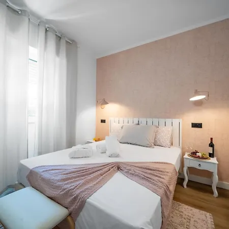 Urban Bliss Boutique Pensión 4*