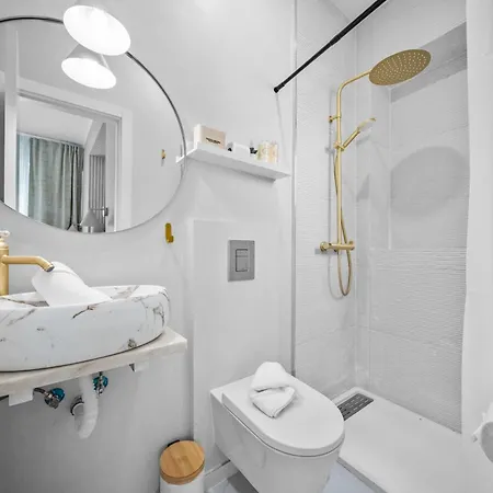 Urban Bliss Boutique 4*