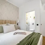 Urban Bliss Boutique 4*